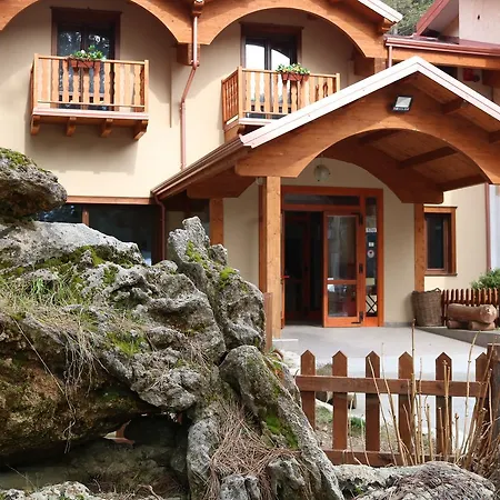 فندق Parco Granaro Sorbo San Basile