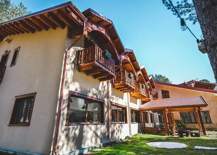 Parco Granaro 3* Sorbo San Basile