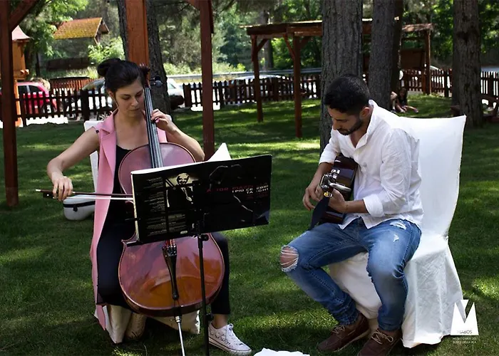 Parco Granaro 3* Sorbo San Basile